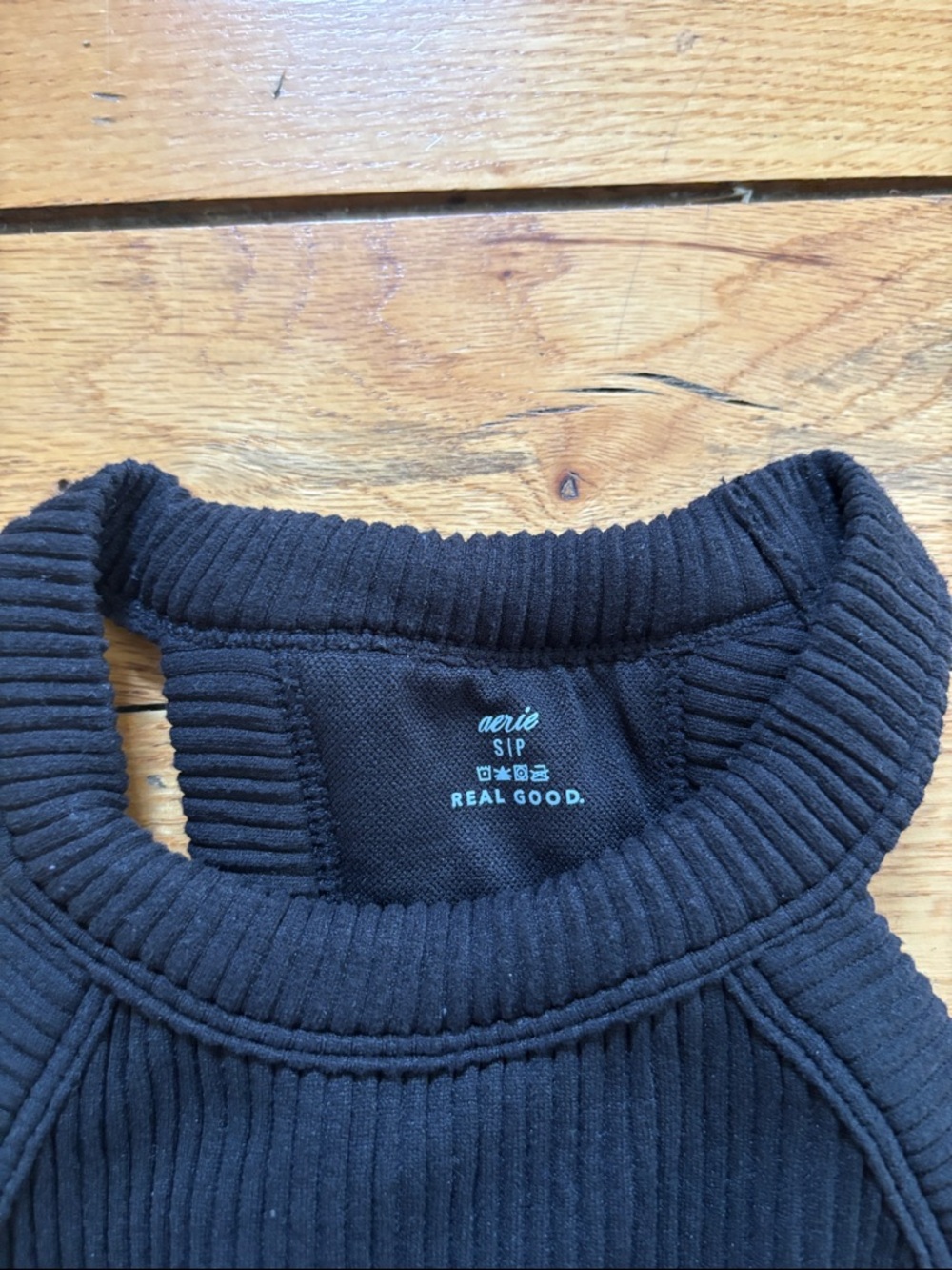 aerie Black Ribbed Halter Crop Top - Picture 2 of 3